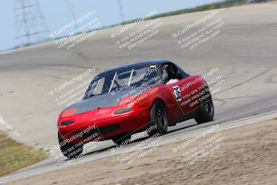 media/Apr-30-2022-CalClub SCCA (Sat) [[98b58ad398]]/Group 1/Race (Grapevine)/